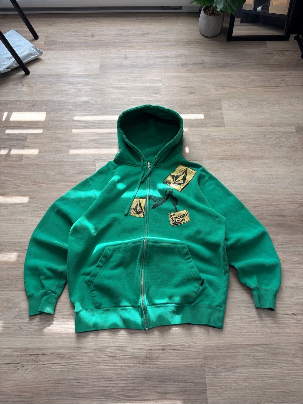 Y2k Volcom Green Zip-Up Hoodie with Patch Graphics